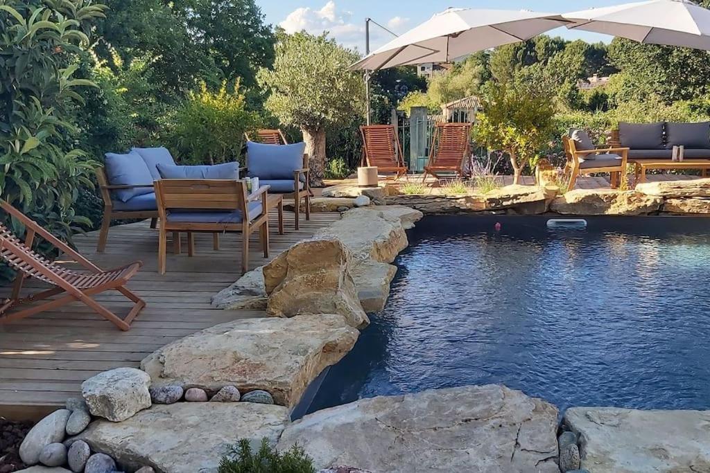 Une Oasis Au Pays De Cezanne 普罗旺斯地区艾克斯 外观 照片